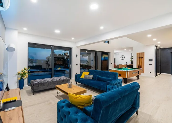 Hill 마슬레니차